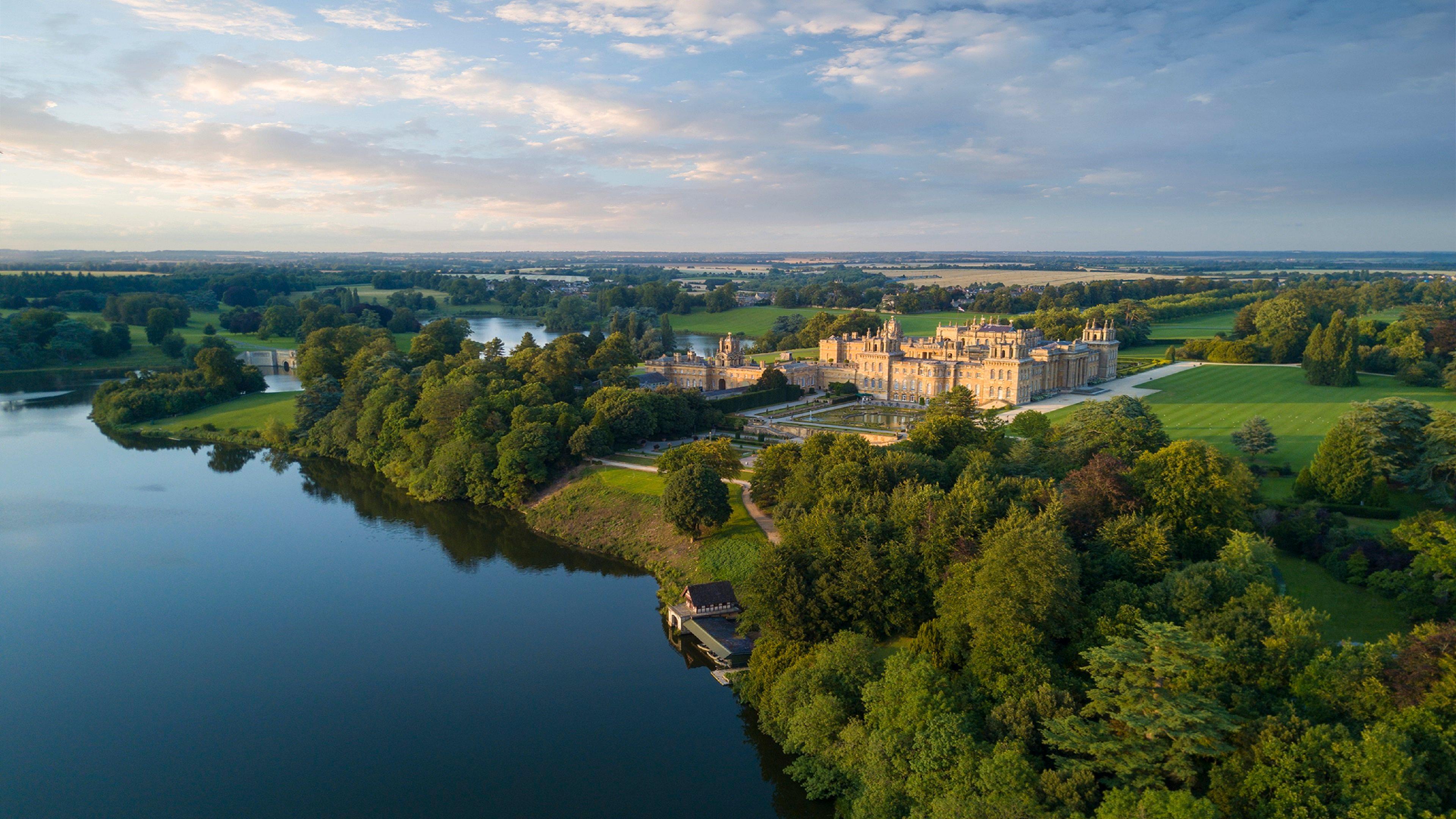 By Ihg 4* Oxford