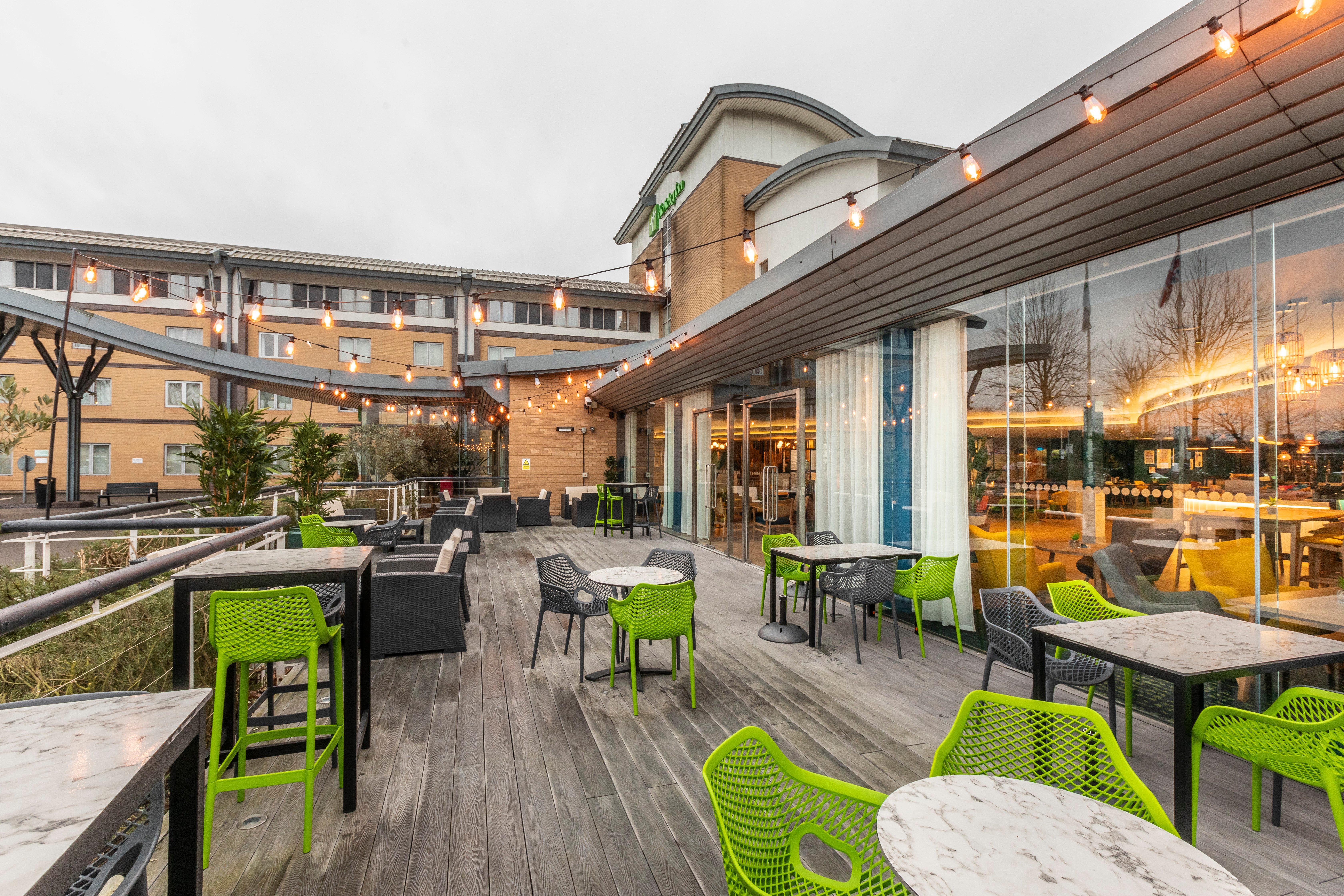 Hotel By Ihg